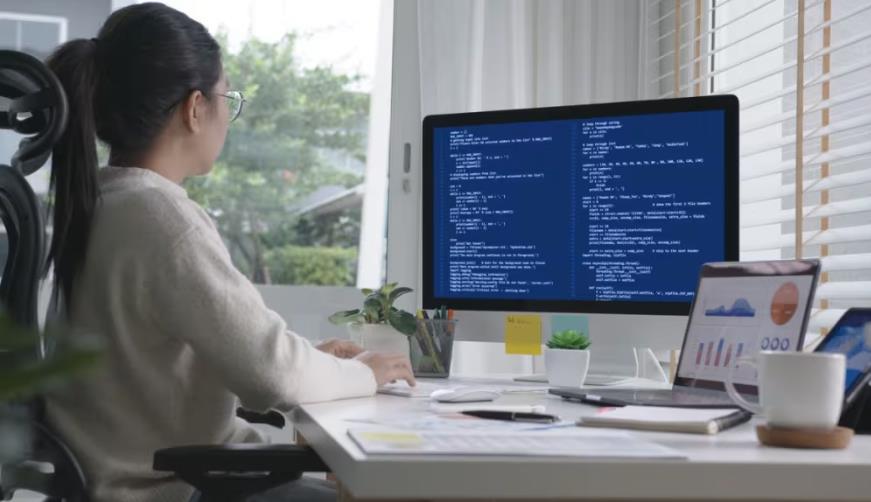 孟州市企业数字化解决方案：机器学习赋能商业模式升级的核心路径